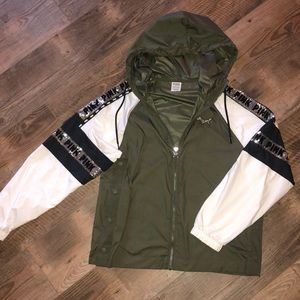 ARMY GREEN ANORAK JACKET - VS PINK